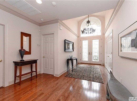 2nd image of 353 Altessa Blvd