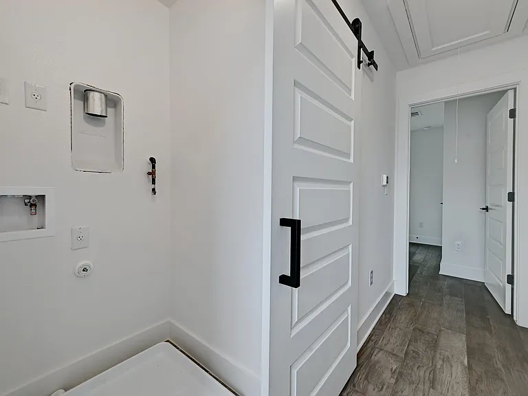 2308 Maxwell Ln #2 — Photo 14