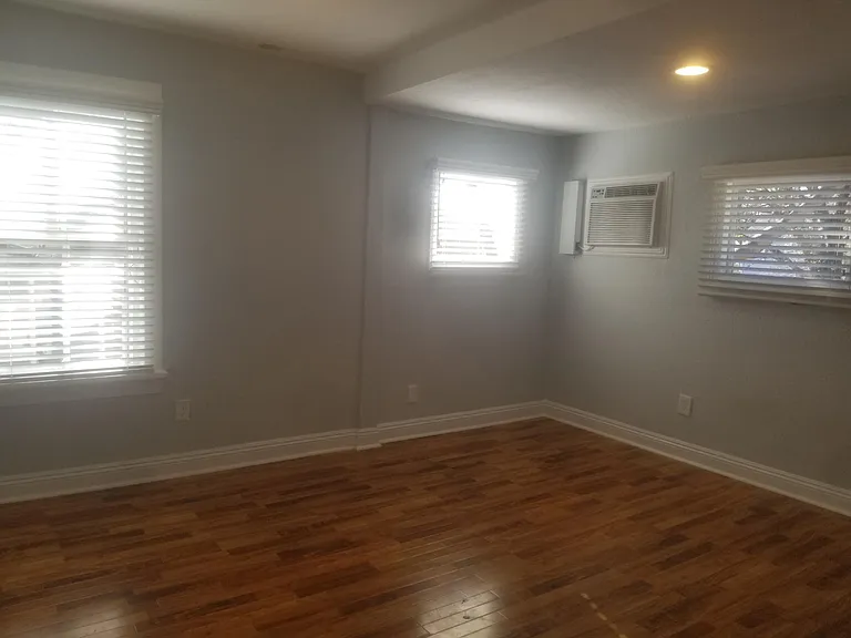546 Broad St #2 — Photo 23