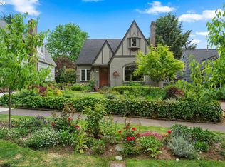 3748 SE Carlton St, Portland, OR