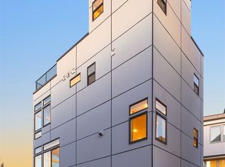 5042 Sand Point Pl NE, Seattle, WA