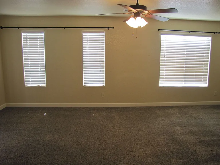 1059 Wagner Pl — Photo 25