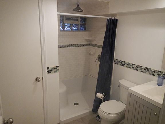 3rd image of 9318 S Claremont Ave