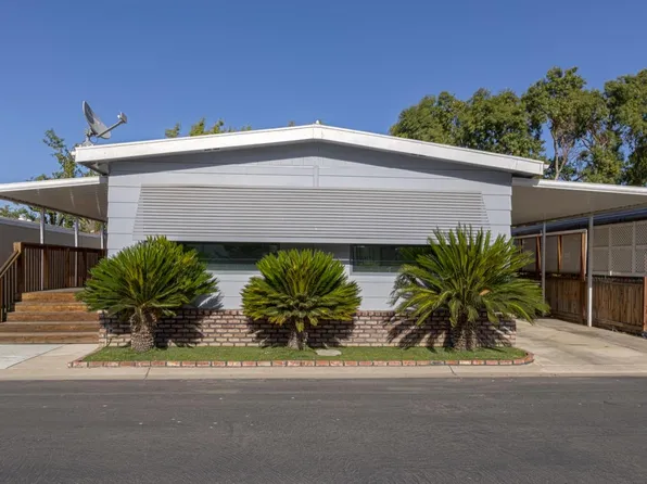 2706 W Ashlan Ave Spc 42, Fresno, CA 93705