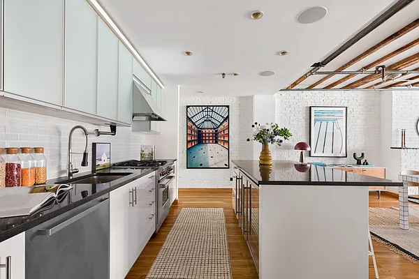 Sold by Compass | media 10