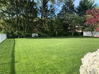 5th image of 1218 Birchwood Dr