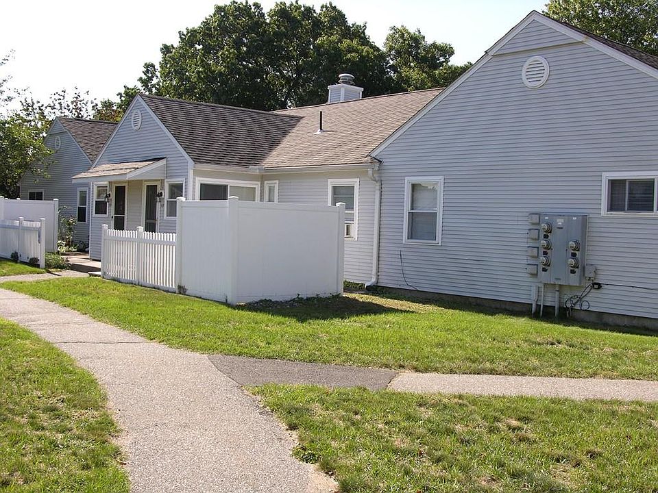 2nd image of 1117 James St #1117