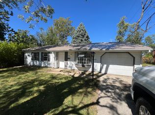 923 Hillside Dr, Danville, IL 61832