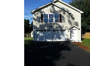 231 Meadows End Rd, Milford, CT 06460