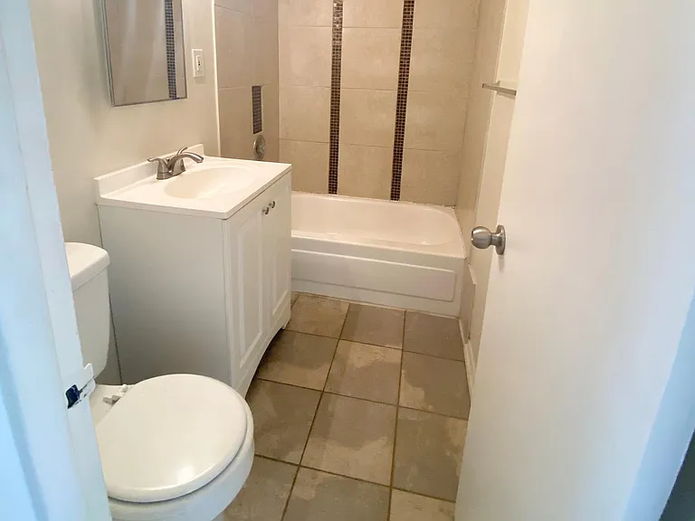 2A Duryea Pl — Photo 7