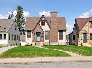 1607 Pinehurst Ave, Saint Paul, MN 55116