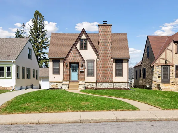 1607 Pinehurst Ave, Saint Paul, MN 55116