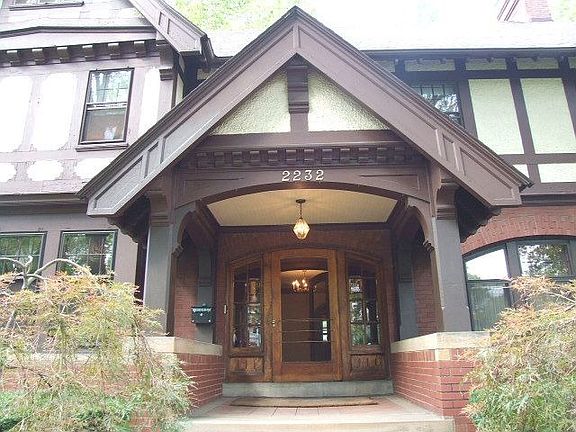 5th image of 2232 Harcourt Dr