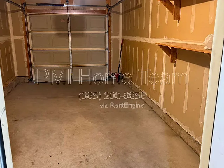 652 W 800 N #8 — Photo 25