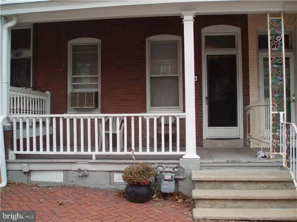 243 E Oak St, Norristown, PA 19401