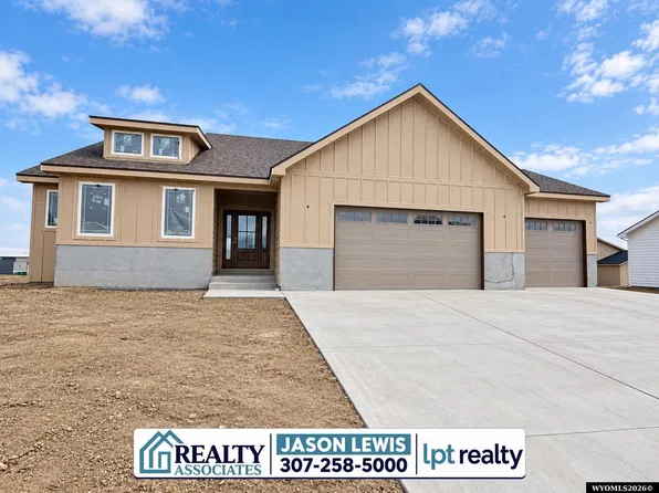 4068 Logan Ct, Casper, WY 82609