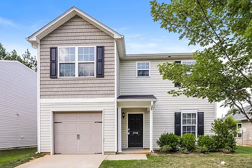 2728 Maybrook Crossing Dr Photo 1