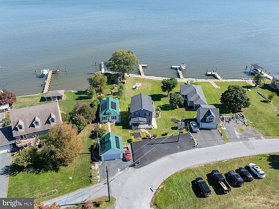 4th image of 2545 Barrison Point Rd