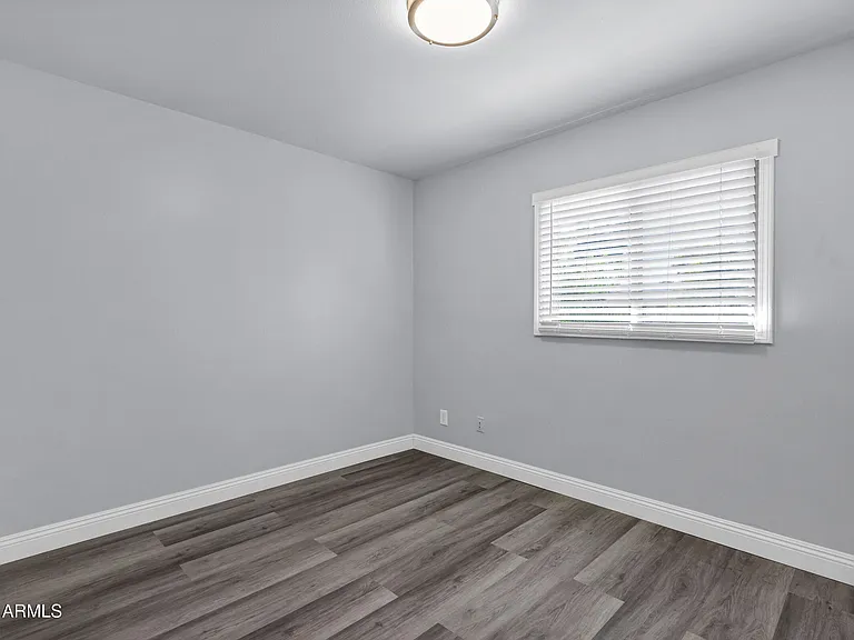 14 E Hermosa Dr — Photo 18