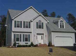 10429 Mountain Glen Pkwy, Glen Allen, VA 23060