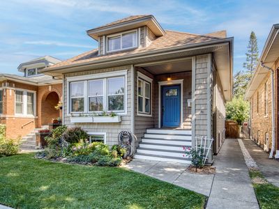 5019 N Kilbourn Ave, Chicago, IL, 60630