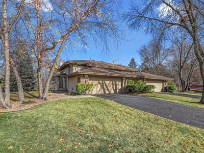 8743 Deer Path, Eden Prairie, MN, 55344