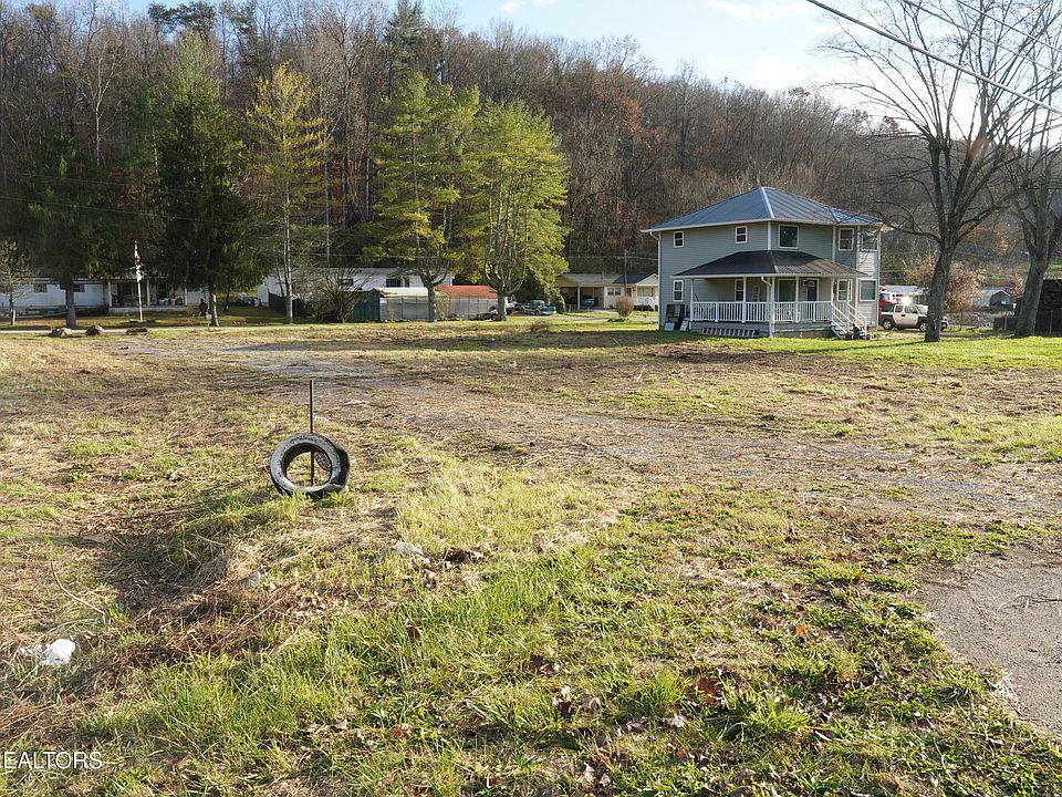 2nd image of Roane State Hwy