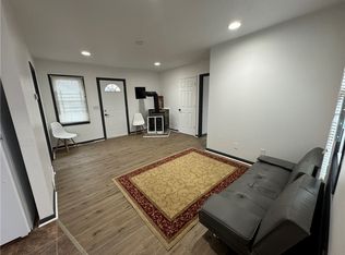 3239 State Ave, Des Moines, IA 50317