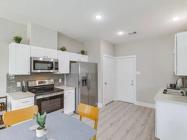 3603 Fidelity St #B — Photo 7