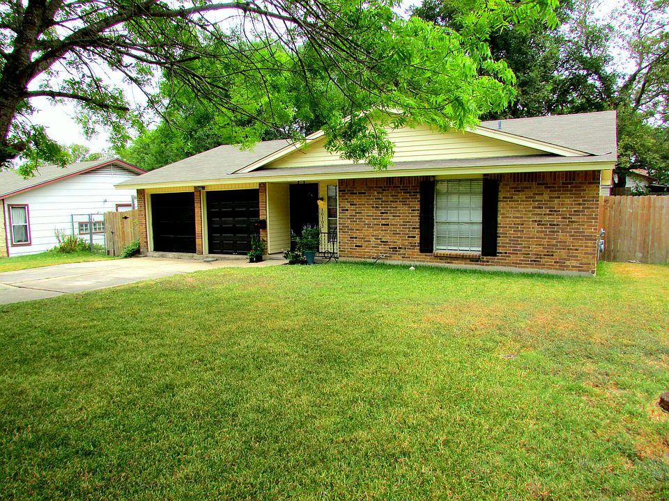 1st image of 10103 Quail Hutch Dr