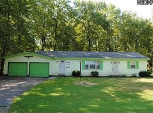 7172 Beaver Rd, Williamsfield, OH 44093