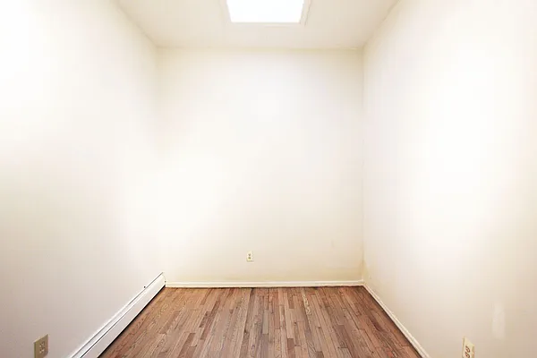 Rented by Realty Guardian, Inc. | media 6