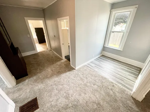 3206 Holmes St #1, Erie, PA 16504