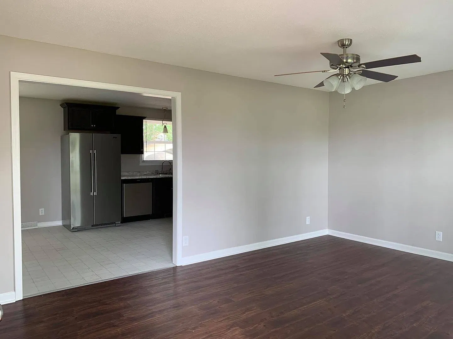3 Bed 1 1/2 Bath Home Near Dunbar Cave and Walking Trails! — Photo 3