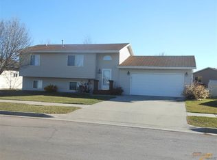 2989 Obrien St, Rapid City, SD 57703