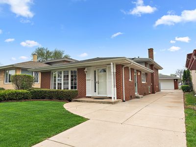 9021 S Francisco Ave, Evergreen Park, IL, 60805