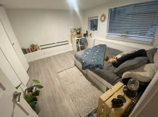 2310 Balaclava St, Vancouver, BC V6K4C7