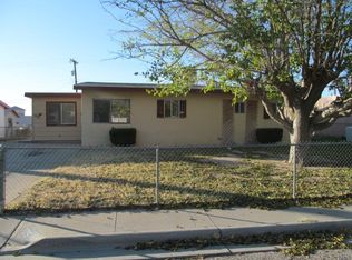 705 Ridgecrest Dr, Alamogordo, NM 88310
