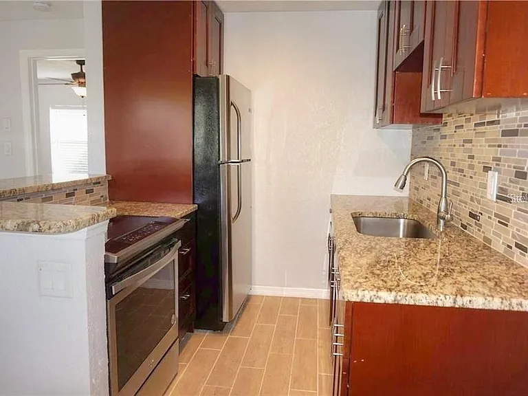 14026 E Parsley Dr — Photo 4