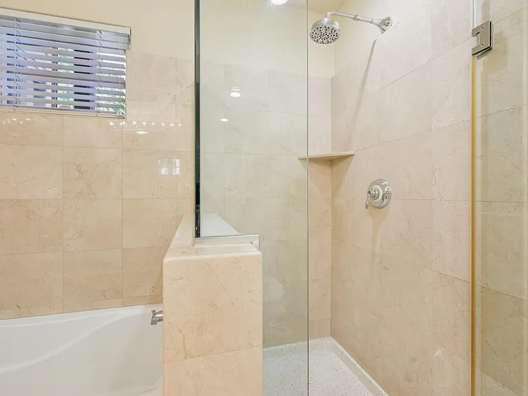 435 Sheridan Ave #201 — Photo 39
