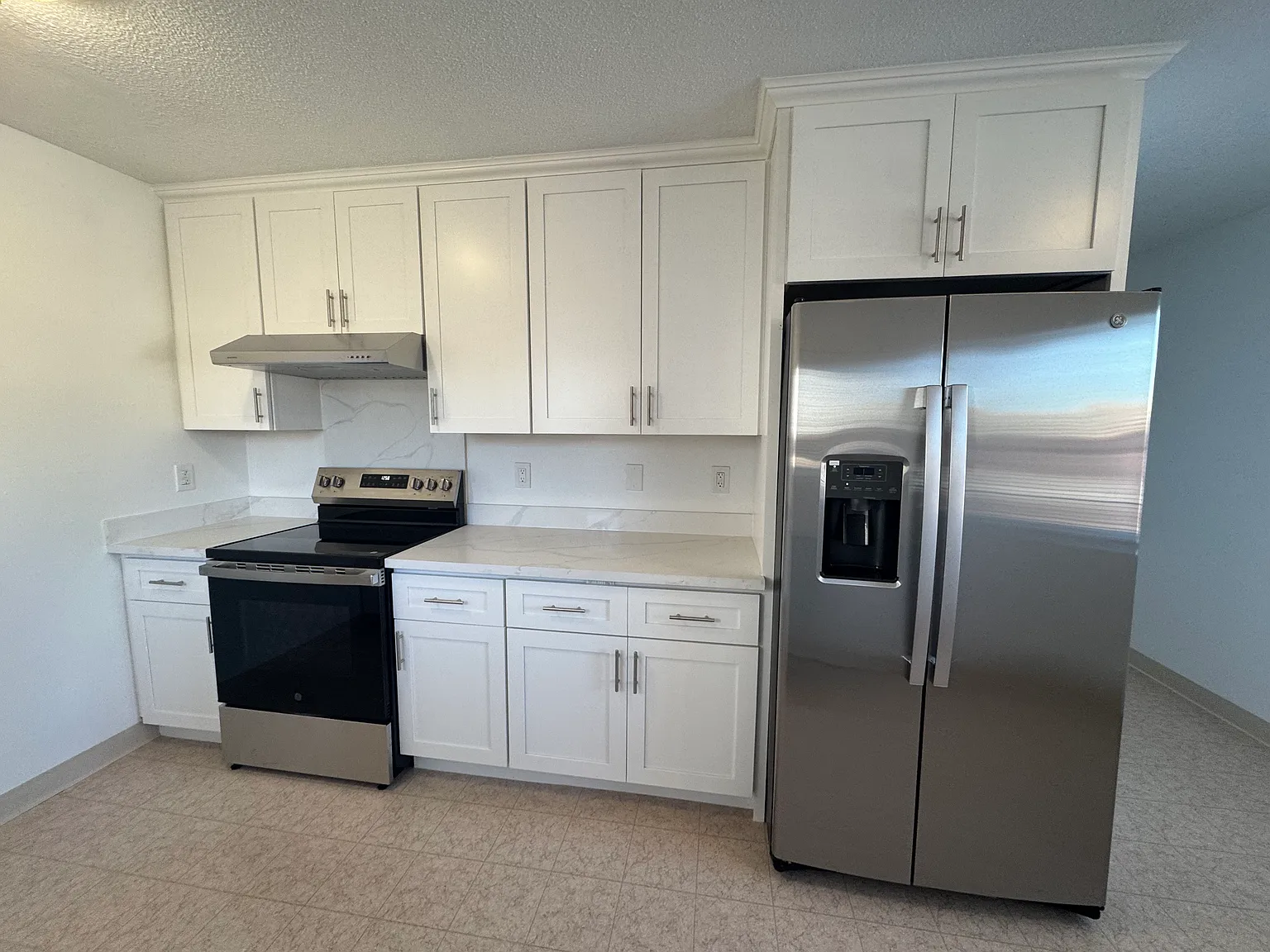 3 bed, 1.5 bath, $3,200 — Photo 4