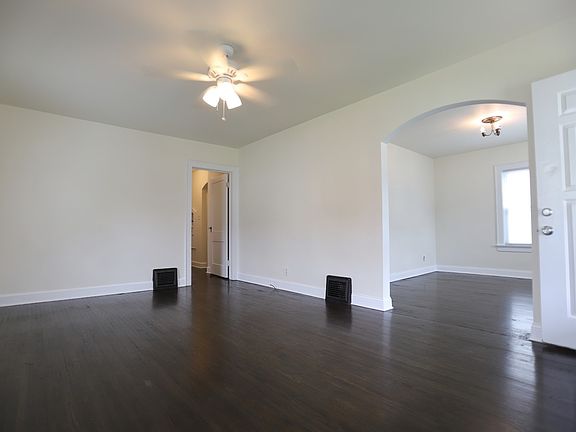 4th image of 840 Lincoln Ave