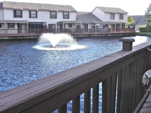 2006 Landings Blvd, Greenacres, FL 33413