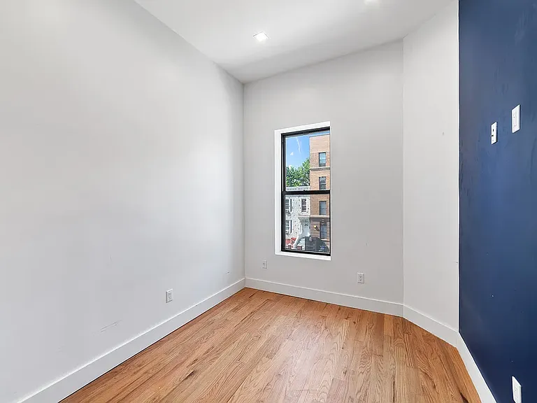1370 Saint Marks Ave #2 — Photo 7