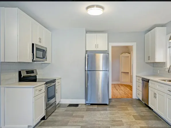 901 Sarasota Ave SE, Grand Rapids, MI 49546
