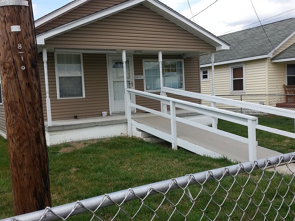 203 16th St Kenova