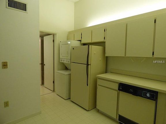 4th image of 3210 Lake Pine Way E APT C3