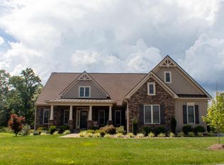 705 Ambler Ln, Salem, VA 24153