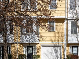 104 Melbourne Park #D, Charlottesville, VA 22901
