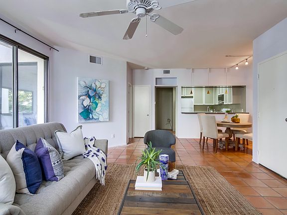 3rd image of 701 Kettner Blvd Unit 211